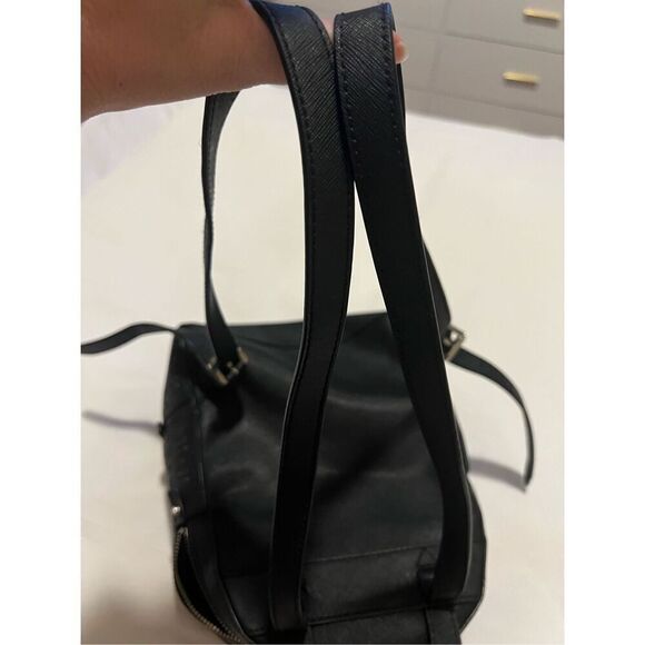 Michael Kors Rhea mini backpack - Picture 5 of 10